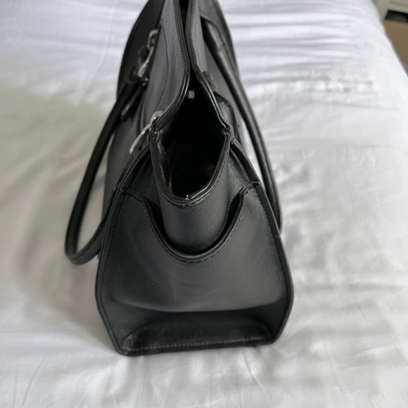 London Fog Black Faux Leather Satchel Handbag with Silver Hardware - Picture 7 of 15